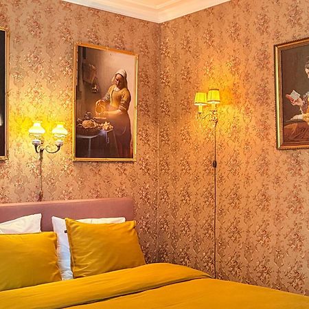 Luxurious Classical Dutch Styled Room In City Centre Of The Hague - Home Stay Eksteriør billede