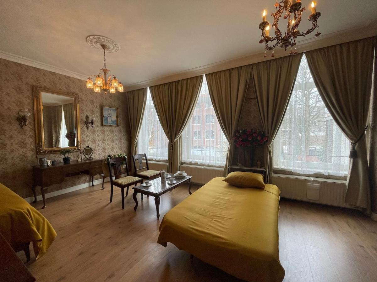 Luxurious Classical Dutch Styled Room In City Centre Of The Hague - Home Stay Eksteriør billede